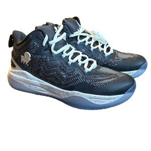 Women’s Moolah NeoVolt Pro v2 - Black and White 7.5